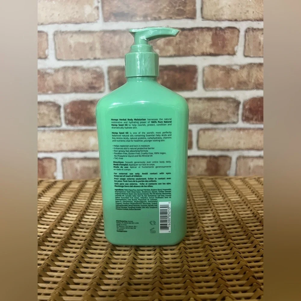 Hempz Cucumber & Aloe Herbal Moisturizer - Mint Green